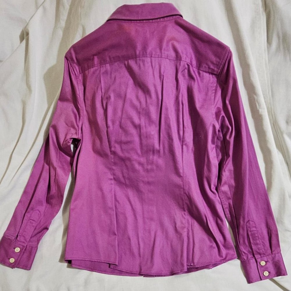 Banana Republic Non-Iron Button Down Fitted Shirt - Picture 5 of 9